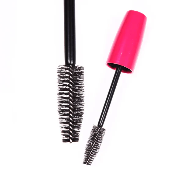 4D Boost Volumizing Mascara - Image 2