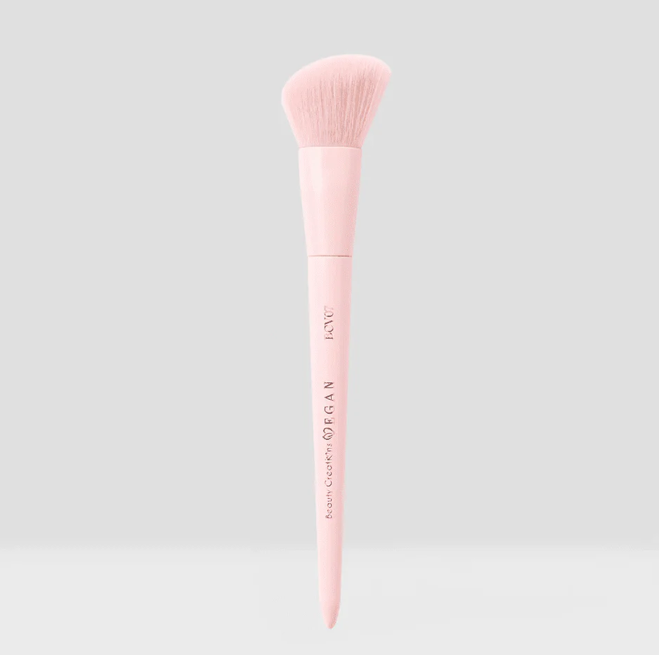 Angled Bronzer Makeup Brush