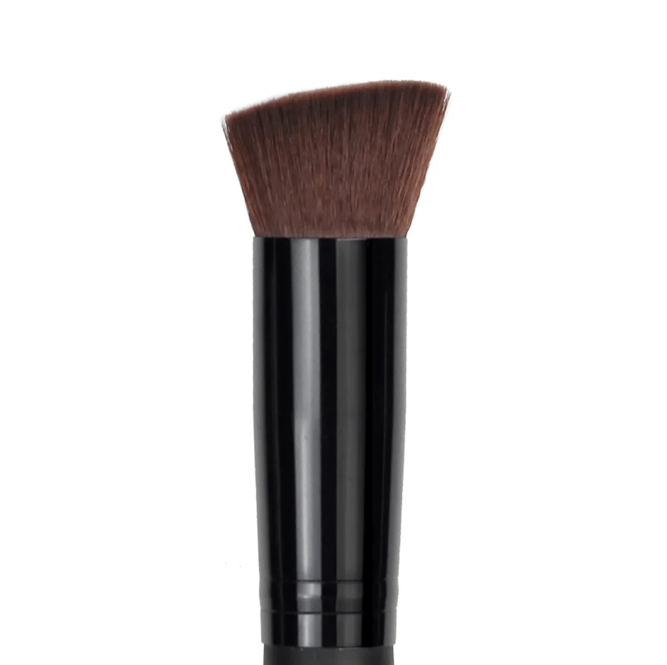 Angled Buffer 922 - Pro Makeup Brush - Image 2