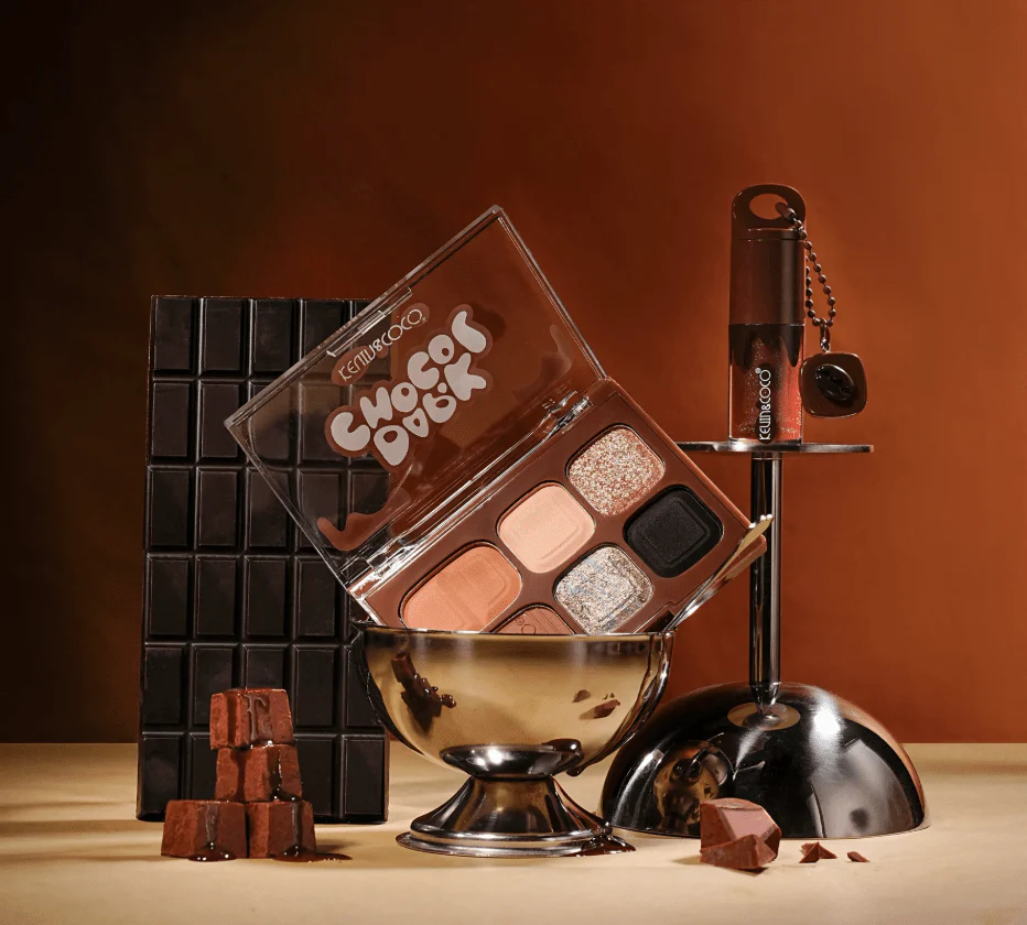 Dark Chocolate Eyeshadow & Contour Palette with Lip Gloss - Image 2