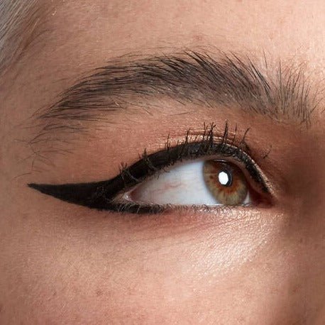 Epic Wear Matte Waterproof Liquid Eyeliner - Image 3