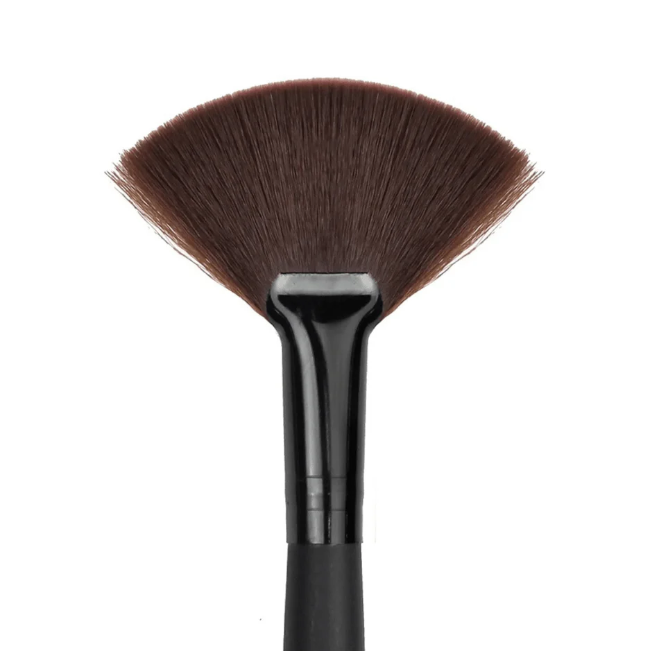 Fan 915 - Pro Makeup Brush - Image 2