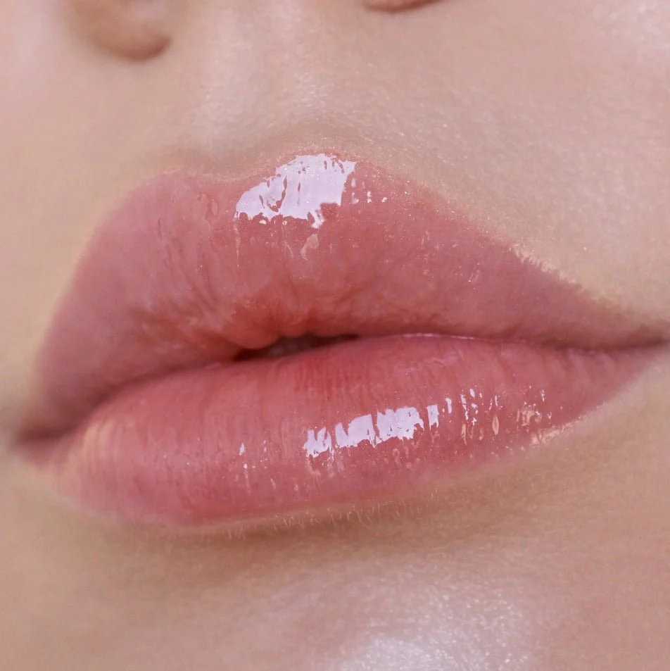 Glow Getter Hydrating Lip Oil - Image 19