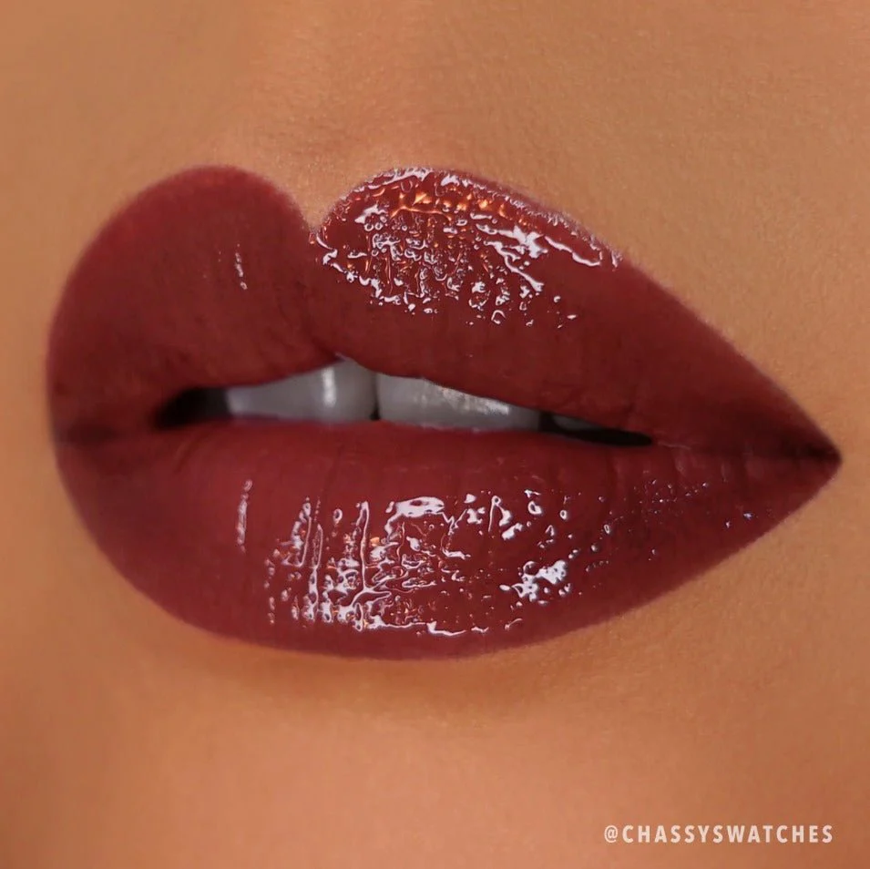 Glow Getter Hydrating Lip Oil - Image 31