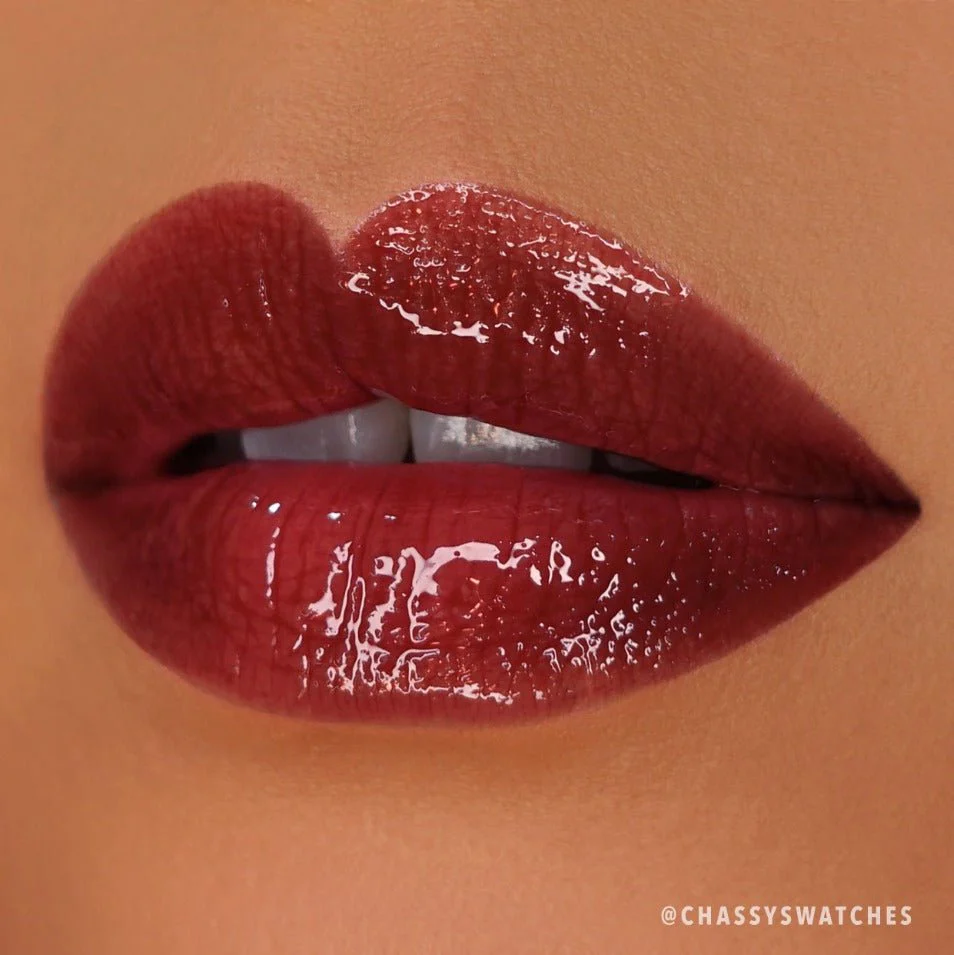 Glow Getter Hydrating Lip Oil - Image 33