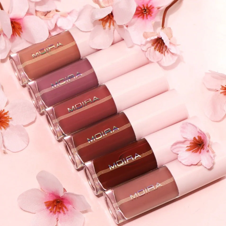 Glow Getter Hydrating Lip Oil - Image 4