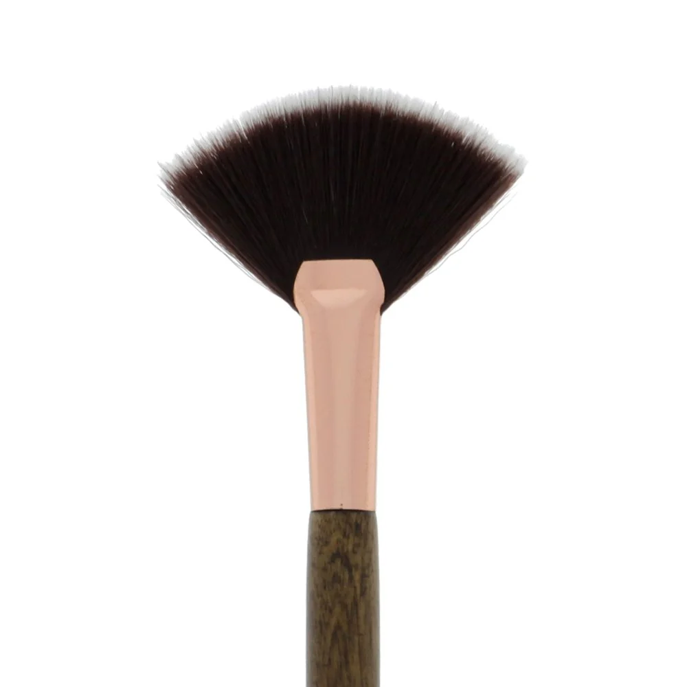 Highlight Fan 115 - Premium Makeup Brush