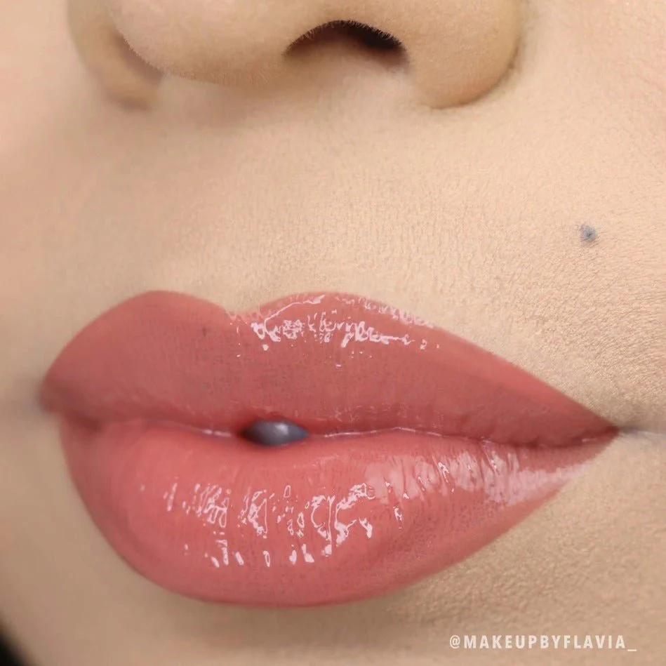 Luminizer Lip Gloss - Image 40