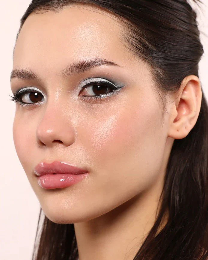 Maxi Pout Lip Gloss - Image 4