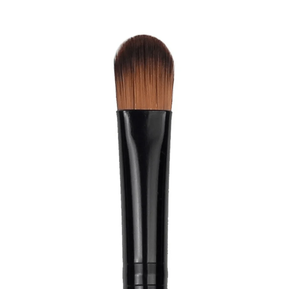 Medium Shader Brush 910 - Pro Makeup Brush - Image 2