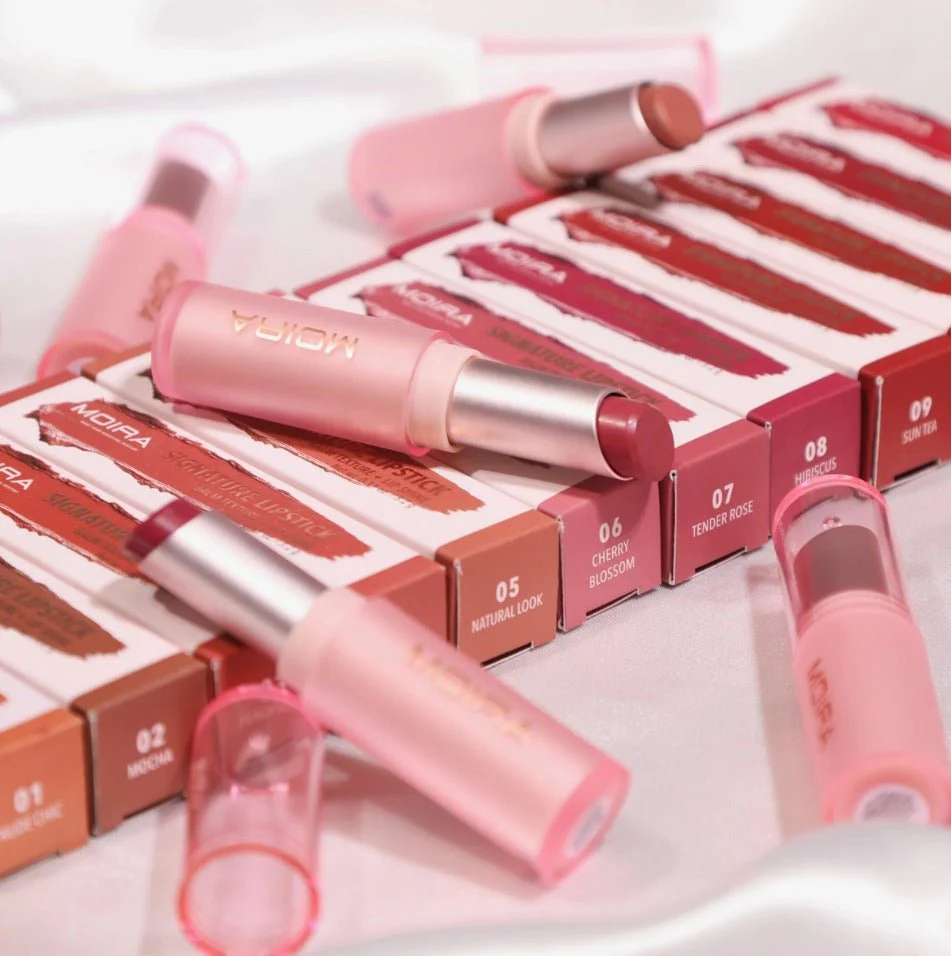 Signature Lipstick - Image 3