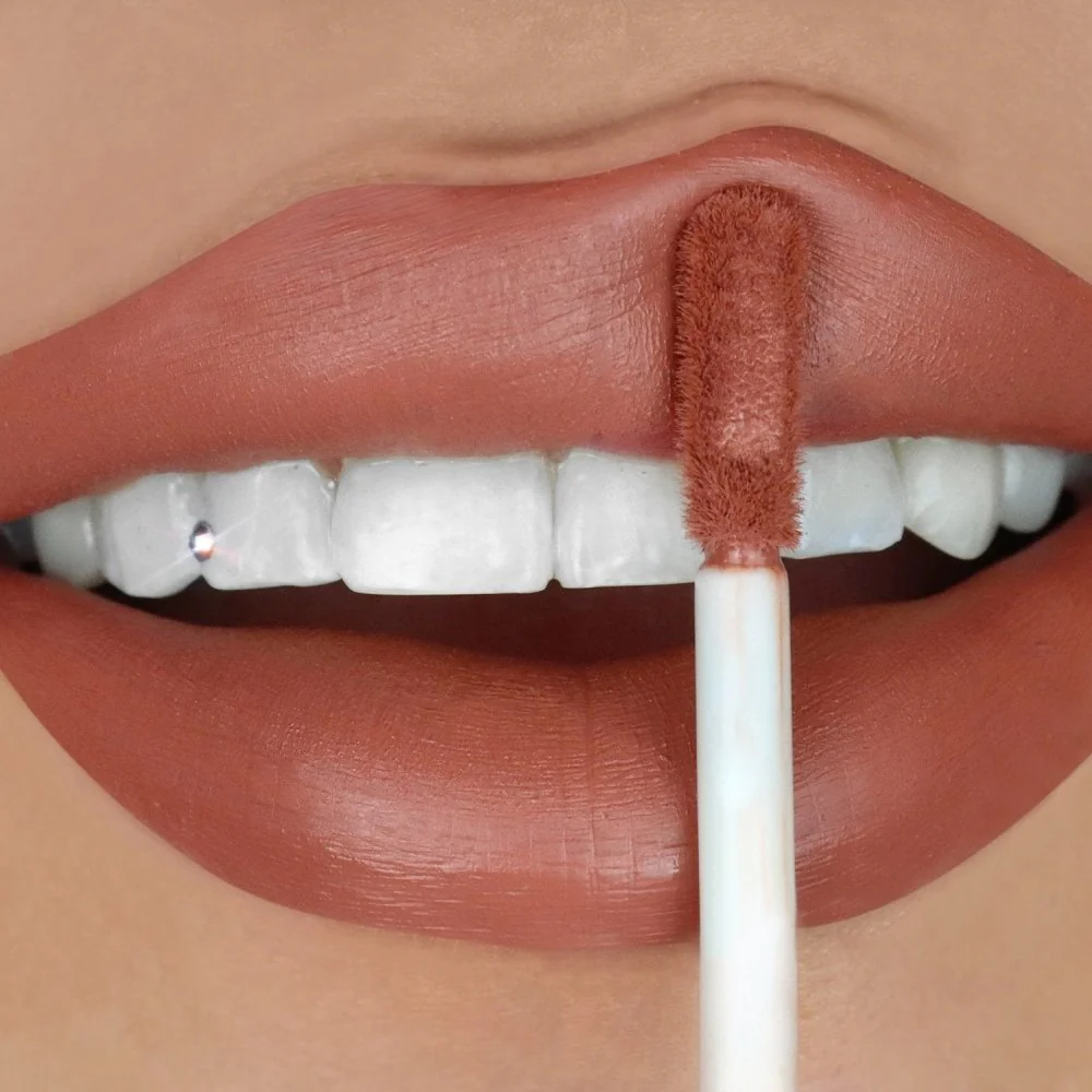 Velvet Stay Lip Paint - Image 13